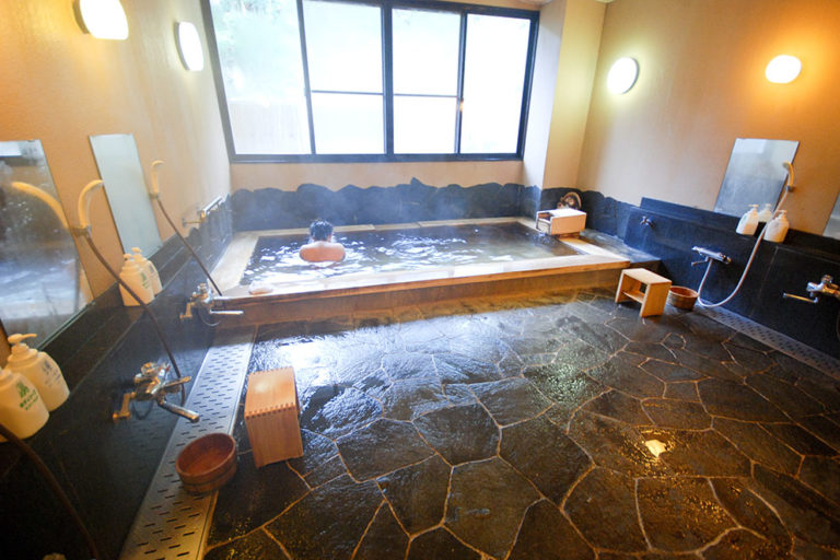 How to Enjoy a Japanese Bath Tanabe City Kumano Tourism Bureau