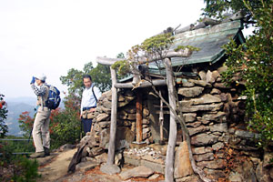 龍神山