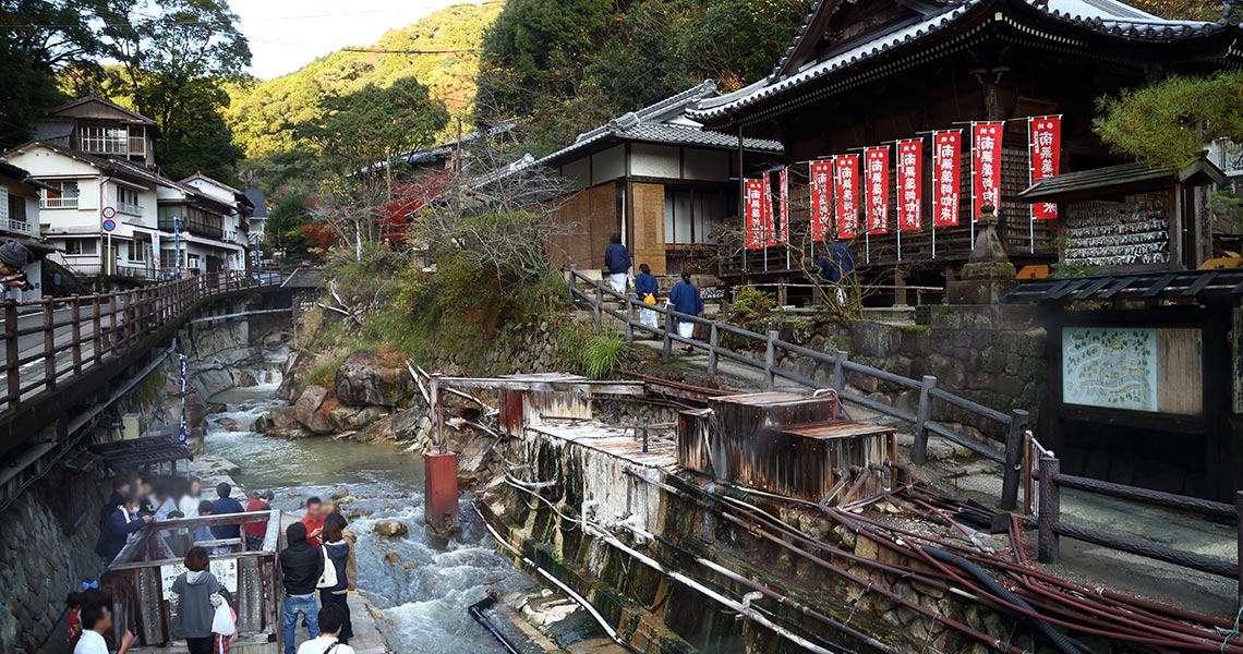 湯の峰温泉